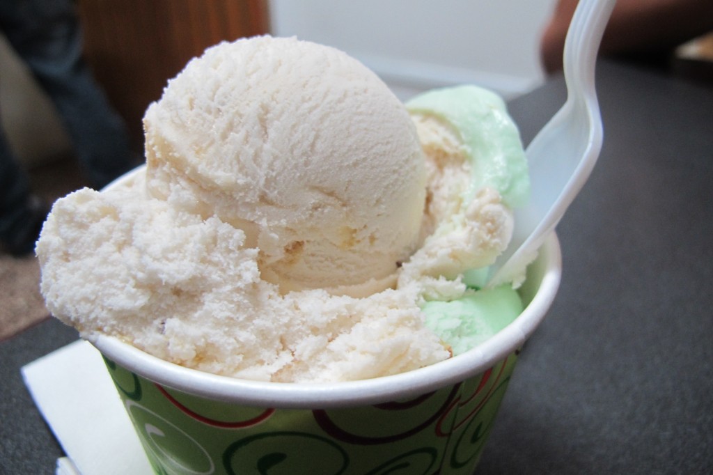 Heladeria lares ice cream